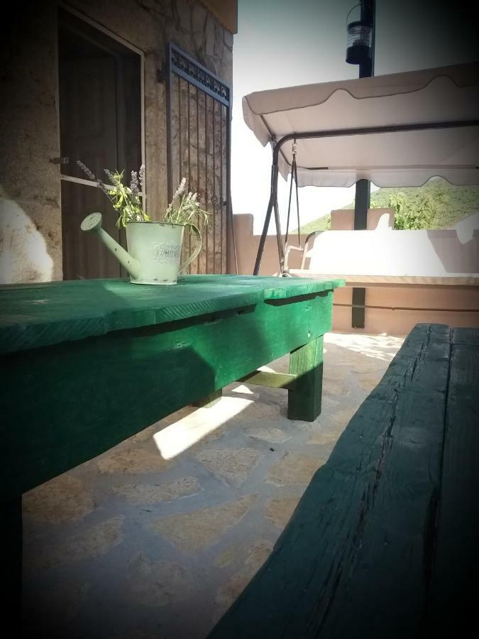 Osoje Holiday Home Jadric מראה חיצוני תמונה