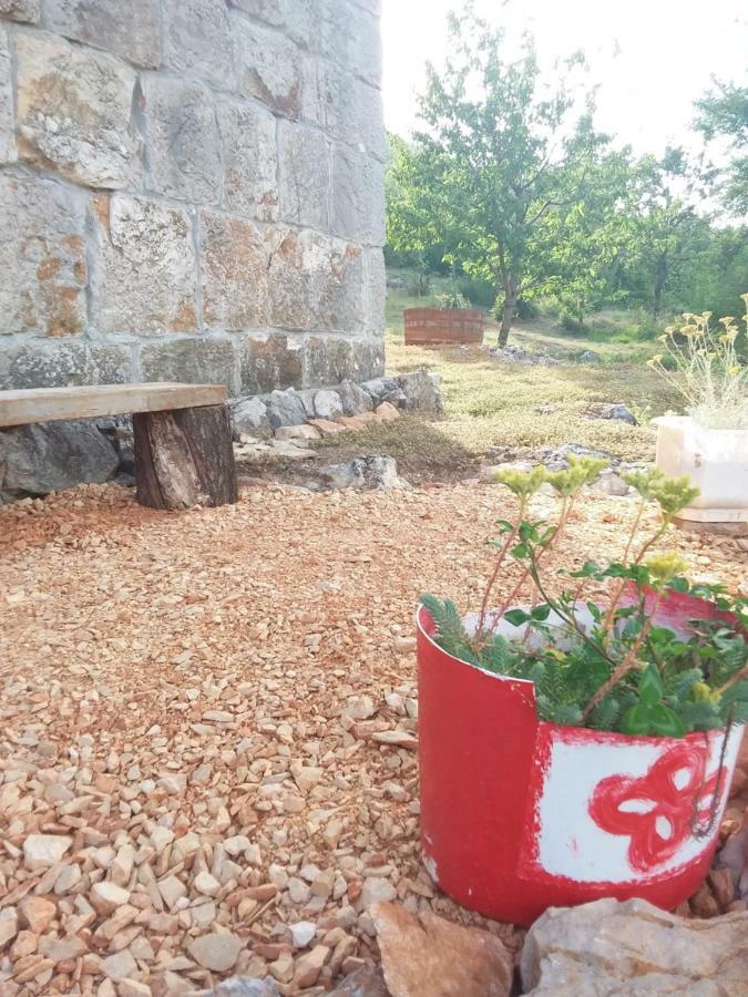 Osoje Holiday Home Jadric מראה חיצוני תמונה
