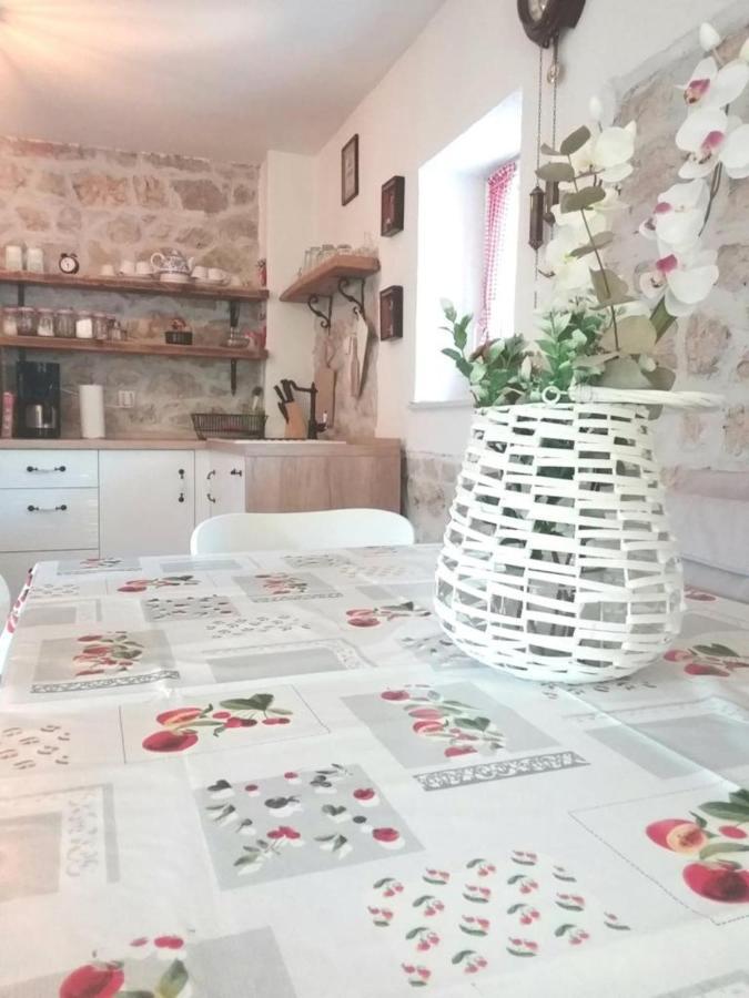 Osoje Holiday Home Jadric חדר תמונה