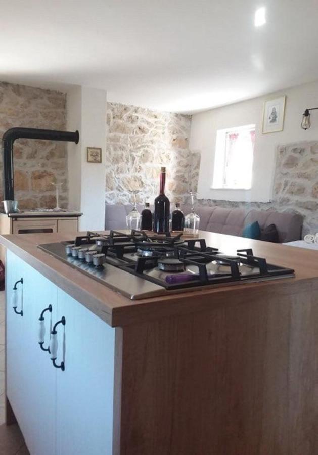 Osoje Holiday Home Jadric חדר תמונה